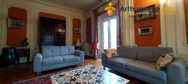 Vente Maison 11 pièces 428 m2 à Laroque-d'Olmes