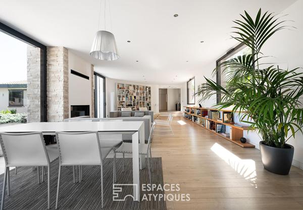 Villa contemporaine avec vue panoramique et piscine sur les hauteurs d’Albi