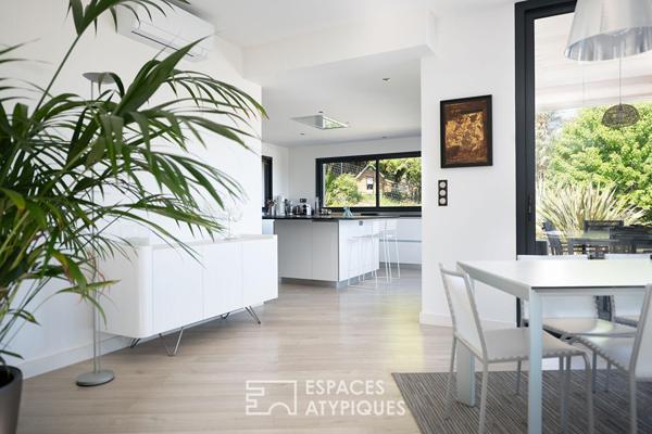 Villa contemporaine avec vue panoramique et piscine sur les hauteurs d’Albi