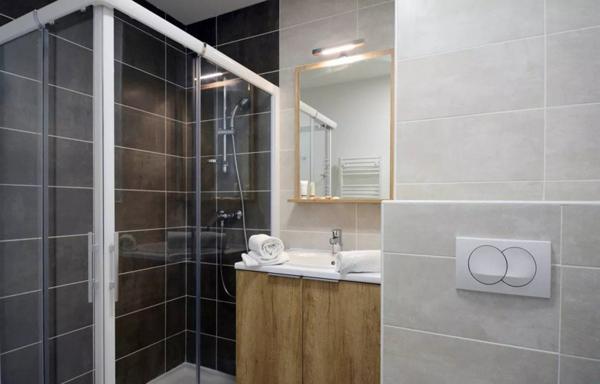 INVESTISSEMENT LOCATIF – LE BARCARÈS – Résidence tourisme Odalys Le Lotus Blanc – 6,42 % de rentabilité