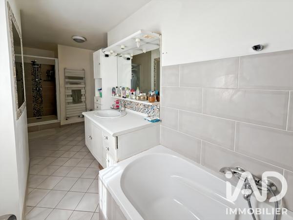 Maison à vendre 7 pièces 153 m² Maincy