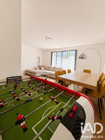 Appartement à vendre 4 pièces 75 m² Courbevoie