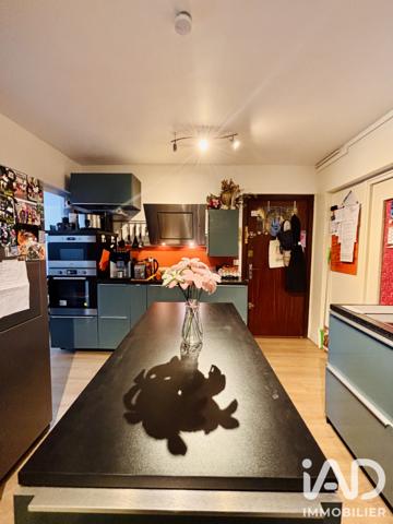 Appartement à vendre 4 pièces 75 m² Courbevoie