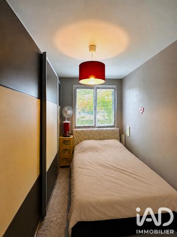 Appartement à vendre 4 pièces 75 m² Courbevoie