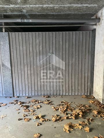 Box à louer à Vaux-Le-Pénil