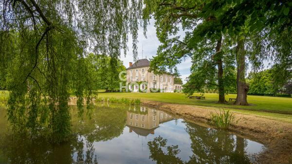 Demeure de Prestige à Bourg en Bresse- Un Bijou Historique à Saisir !