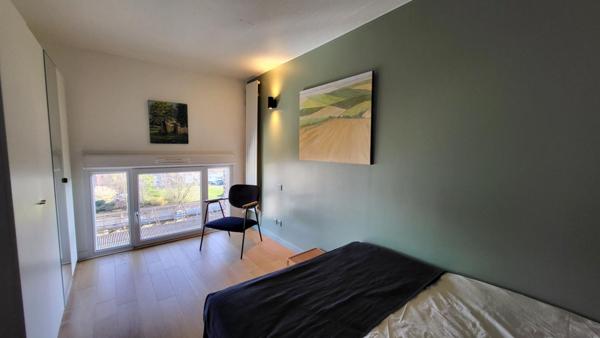 LOFT EXCEPTIONNEL 4 CHAMBRES, TERRASSE, PARKING