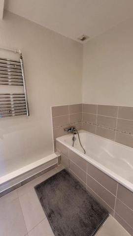 LOFT EXCEPTIONNEL 4 CHAMBRES, TERRASSE, PARKING