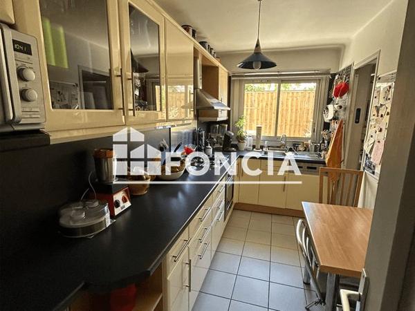 Location Appartement 3 pièces 59 m² - Marseille 13010