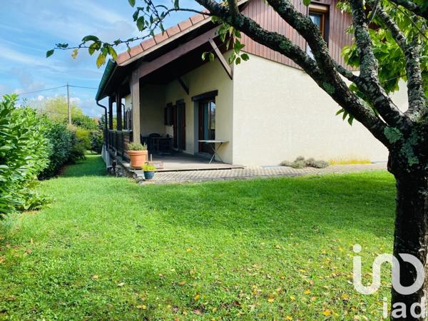 Maison traditionnelle 5 pièces de 170 m² à Yenne (73170)