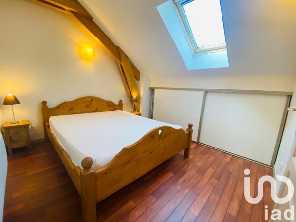 Maison traditionnelle 5 pièces de 170 m² à Yenne (73170)