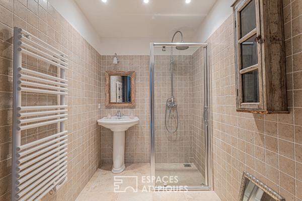 Fabron – Bien d’exception en rez-de-jardin avec vue panoramique mer