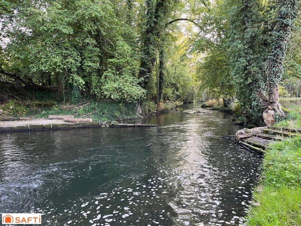 Terrain de 13,10 ha traversé par la Somme à HAM