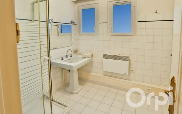 Appartement à vendre    3 pièces • 52,81 m2 Gisors