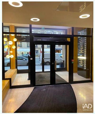 Location parking 12 m² Paris 8