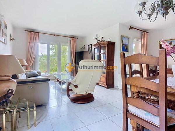 Vente                                                      Villa
                        
                     4 pièces                      105 m2                     à Saint-Cyprien