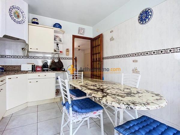 Vente                                                      Villa
                        
                     4 pièces                      105 m2                     à Saint-Cyprien
