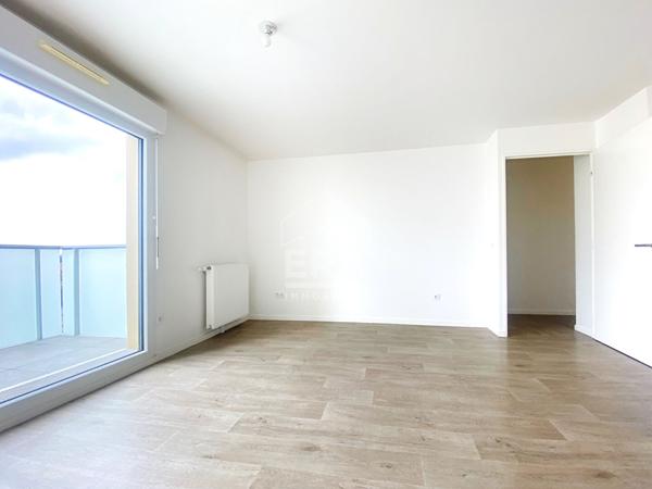 Champigny-sur-Marne / Le Plant - Appartement 3 pièces 63 m² balcon, parking