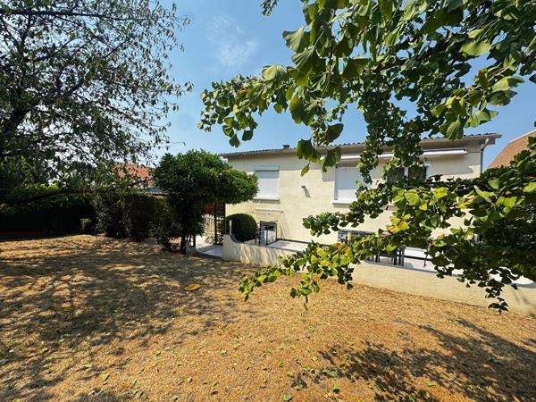 Maison 4 pièces - 115 m² - Sous-sol total, double garage, terrain 782m² - La Norville 91290
