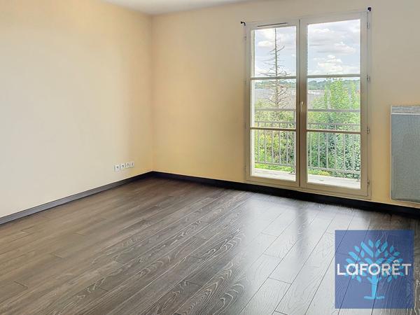 Location appartement Étampes - 2 pièce(s) - 37 m² - 749 €/mois