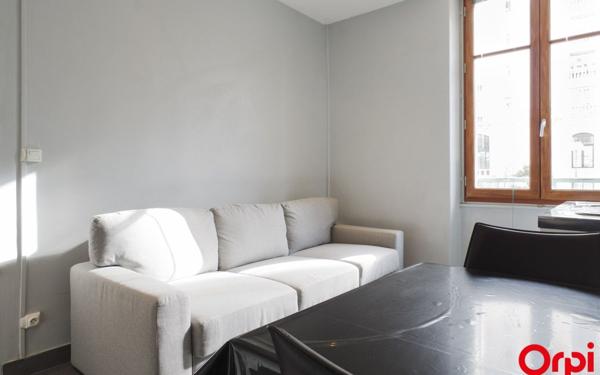 Appartement à louer    1 pièce •  Lyon 6