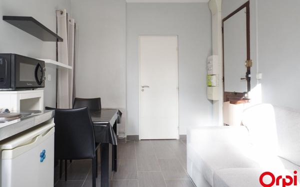 Appartement à louer    1 pièce •  Lyon 6