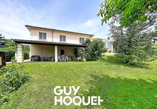 Maison sur demi niveaux 4 Chs + Garage double et terrain de 756 m² environ - 71000 SANCE
