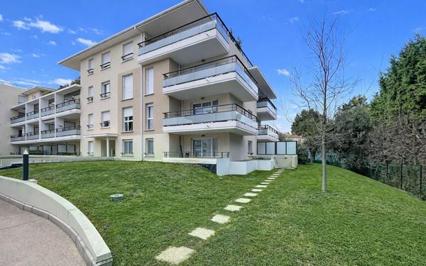 Appartement à vendre    3 pièces • 60,71 m2 Cannes
