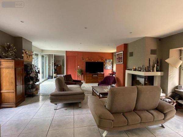 Maison à vendre à Saint-Jouan-des-Guérets en Ille-et-Vilaine (35430), ref : 35104-1721