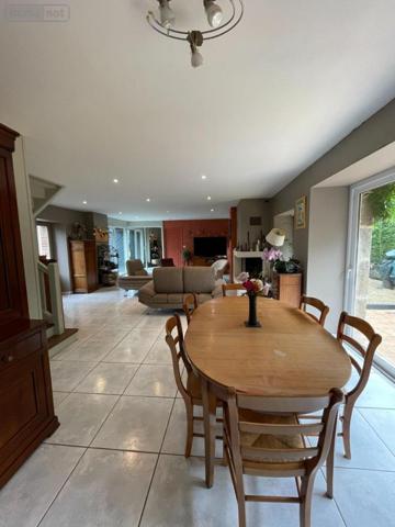 Maison à vendre à Saint-Jouan-des-Guérets en Ille-et-Vilaine (35430), ref : 35104-1721