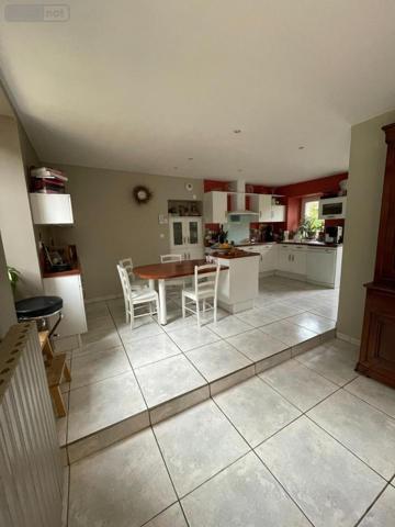 Maison à vendre à Saint-Jouan-des-Guérets en Ille-et-Vilaine (35430), ref : 35104-1721