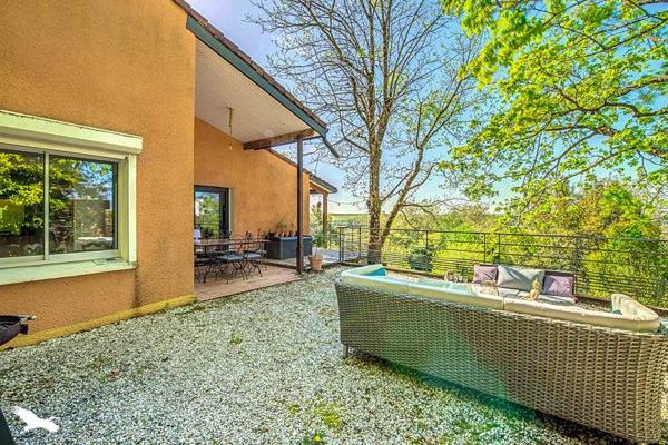 Maison à vendre |  Baurech |  5 pièces | 135 m²