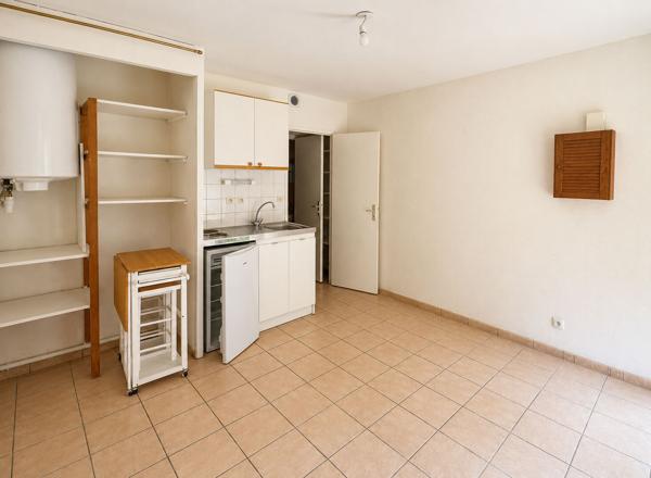Studio 25 m2