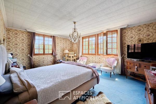 Manoir de caractère avec piscine et parc paysager