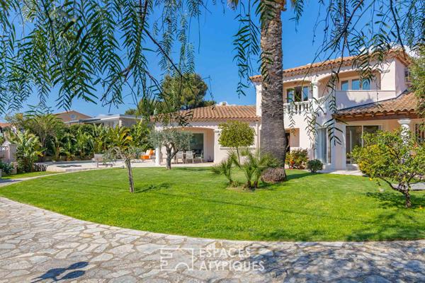 Villa d’exception à deux pas du Port Miramar et des plages