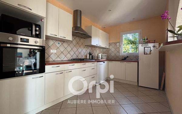 Maison à vendre    8 pièces • 167 m2 Courpière