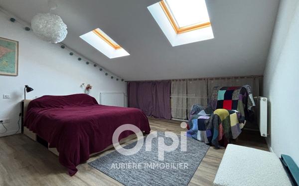 Maison à vendre    8 pièces • 167 m2 Courpière