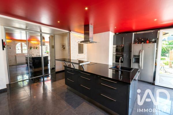 Appartement à vendre 7 pièces 138 m² La Garenne-Colombes