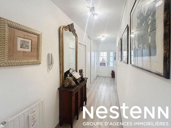 Appartement de 4 pièces, 96 m2, situé sur Ponthierry 77310 en centre ville, proche de tous les commerces, RER, gare , A6