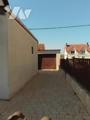 MAISON DE CITÉ