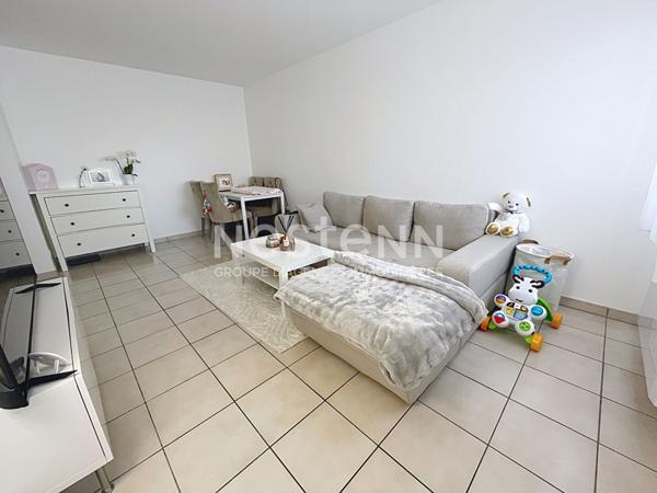 A vendre appartement de 2 pièces de 43 m² en rez-de-jardin - quartier centre-ville de Plaisir