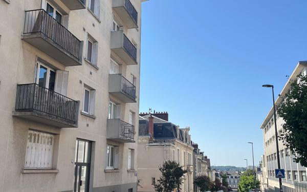 Appartement à louer    2 pièces • 53 m2 Limoges