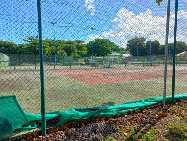 Appartement T3, meublé, vue mer, vaste terrasse, à vendre, LE MOULE AUTRE BORD (971)