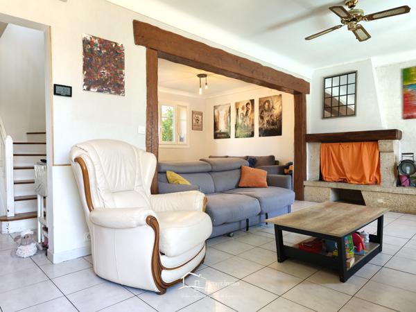 MAISON 4 CHAMBRES ET PLUS Lezay (79120)