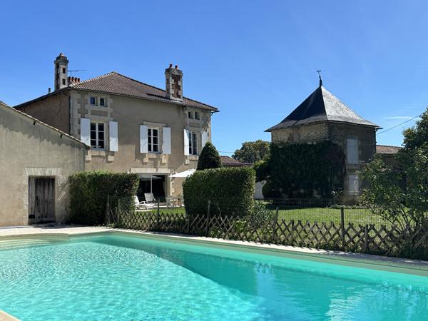 LA DEMEURE - LA VILLEDIEU DU CLAIN , La villedieu du clain