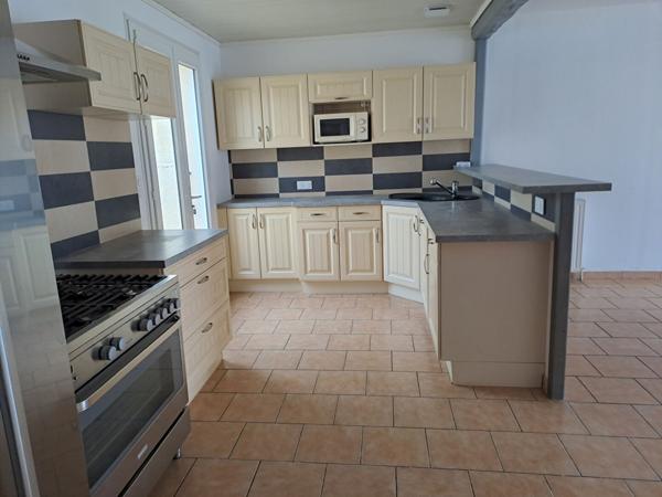 Rare à la location, maison avec 5 chambres de 119 m2 à Aytré