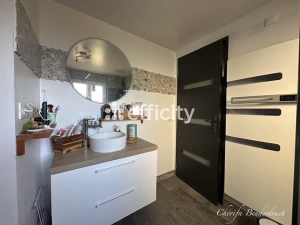 Appartement 3 pièces - 82 m² Exclusivité efficity