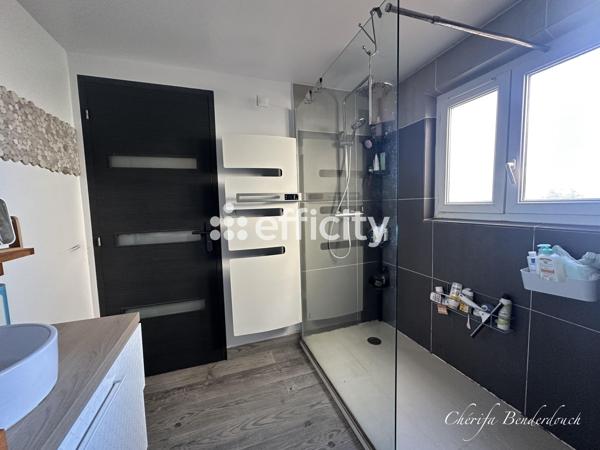 Appartement 3 pièces - 82 m² Exclusivité efficity