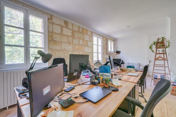 Lormont (33310) Bureau à louer - parking - parc - terrasse