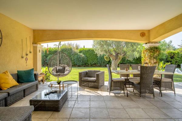Superbe villa au calme absolu
